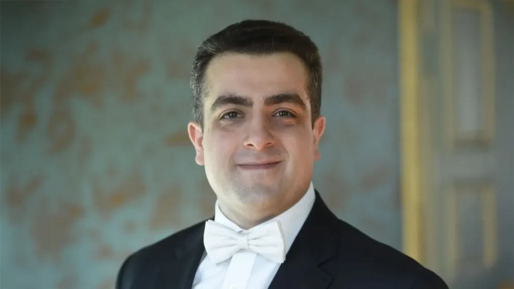 Nima Farahmand Bafi Komponist und Pianist